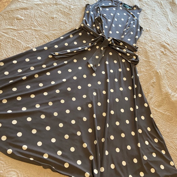 Lauren Ralph Lauren Dresses & Skirts - LAUREN grey with white polka dots pretty women dress for any occasion 💃🏽